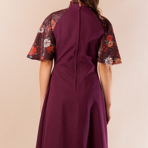 1970s floral lurex flutter sleeve maxi - Picture 4 of 4